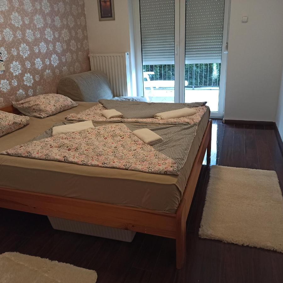 Cool & Pool Apartman Balatonfüred Exterior foto